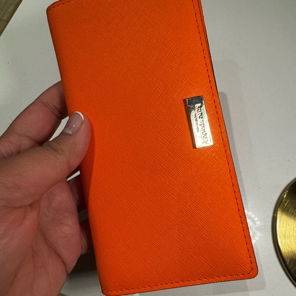 Kate Spade Wallet - Picture 5 of 5